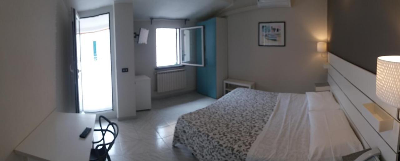 Hotel Malibu Spotorno Zewnętrze zdjęcie