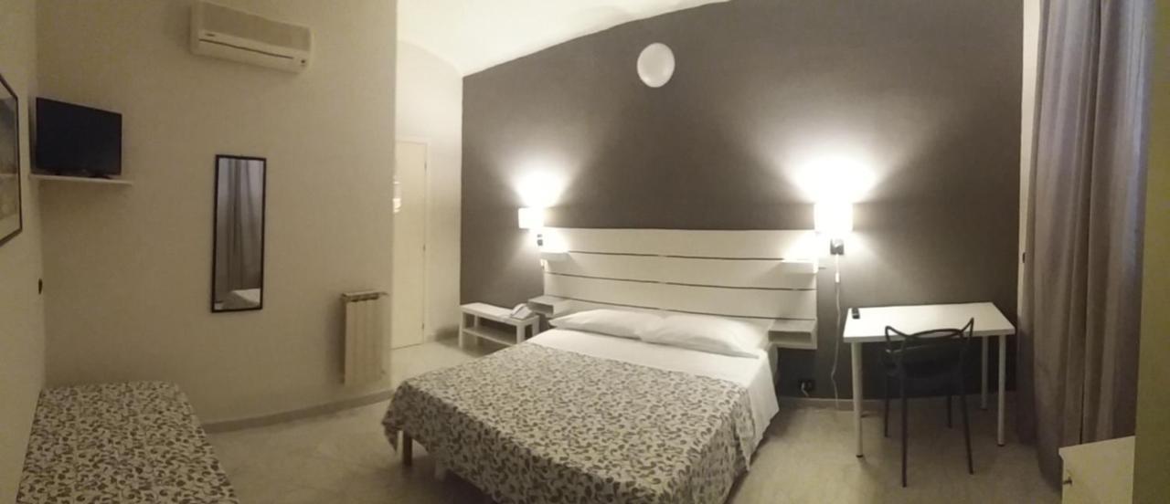 Hotel Malibu Spotorno Zewnętrze zdjęcie